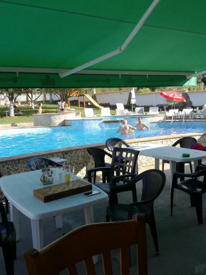 By The River Hotel Complex Balkanets  Экстерьер фото